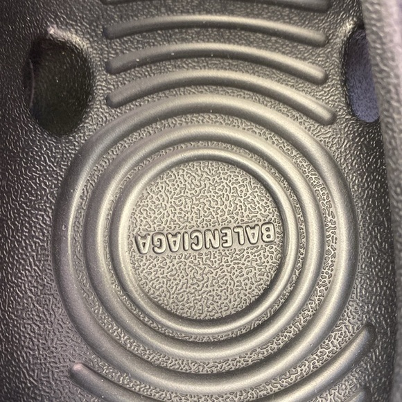 New Authentic Balenciaga Black Comfortable HD rubber mules - Picture 8 of 11